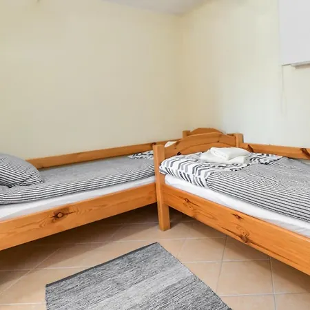 Czarcza Lägenhet *