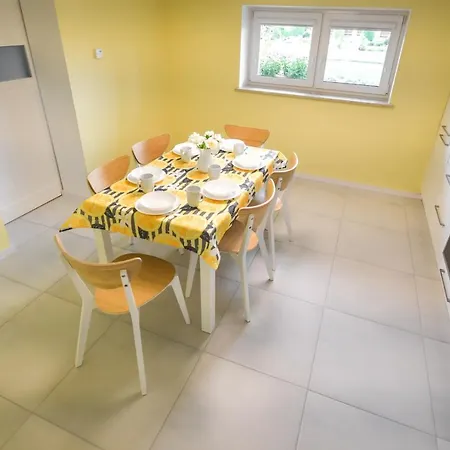 Czarcza Apartment *